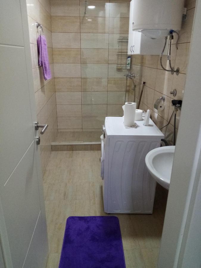 Apartman Maca Pirot Exterior foto